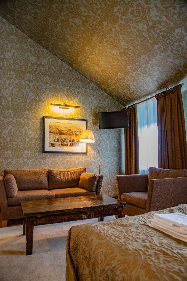 Billnaesin Ruukki Hotel ภายนอก รูปภาพ