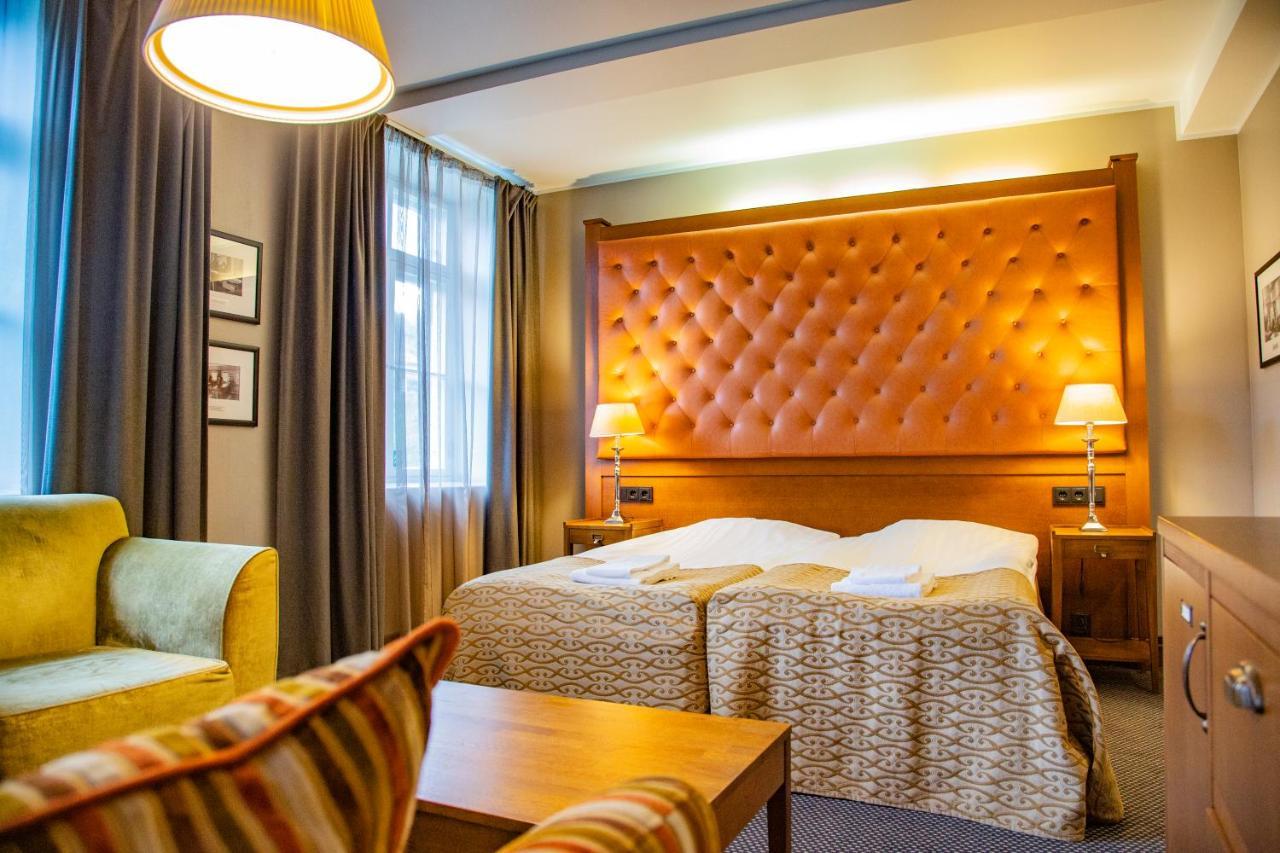 Billnaesin Ruukki Hotel ภายนอก รูปภาพ